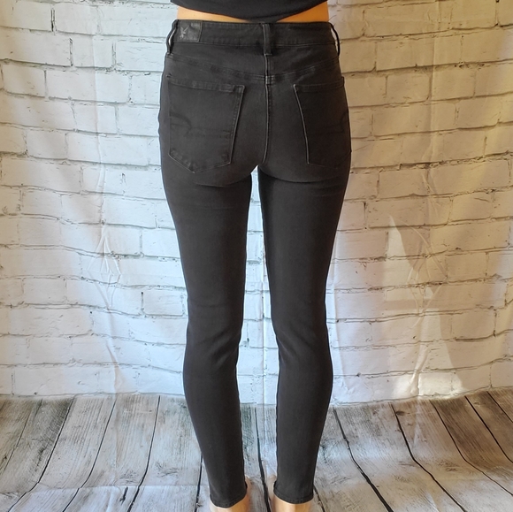 AEO 360° Super Stretch Hi-Rise Black Jegging Size 8 Regular - Picture 14 of 15